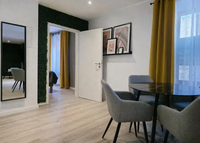 Vonmos Moselblick דירה *